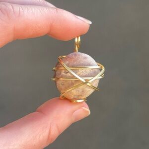 Sunstone Gold Tone Wire Wrap Pendant